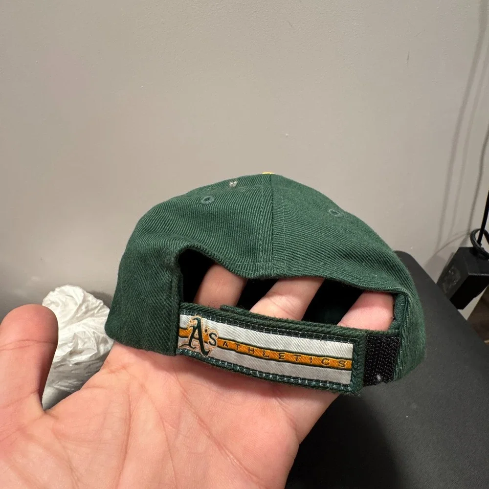 Vintage Oakland A's Hat Cap Green Gold Strap Back Twins Enterprise MLB Baseball
